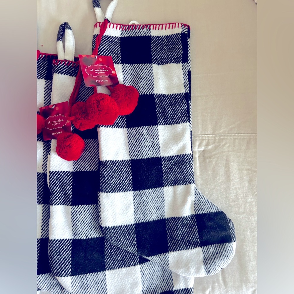 SET OF 5 NWT Black & White Buffalo Plaid Stockings w/Red Pom Poms & Stitching
